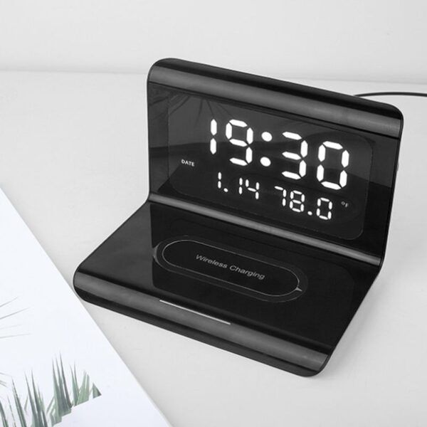 alarm clock with wireless charger_0010_img_10_New_3_In_1_Qi_Fast_Wireless_Charger_Dock.jpg