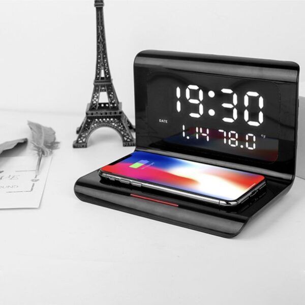 alarm clock with wireless charger_0013_img_6_New_3_In_1_Qi_Fast_Wireless_Charger_Dock.jpg