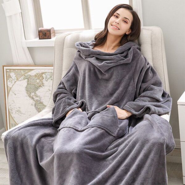 blanket with sleeves_0007_img_2_Winter_Pocket_Hooded_Blankets_Adult_Warm.jpg