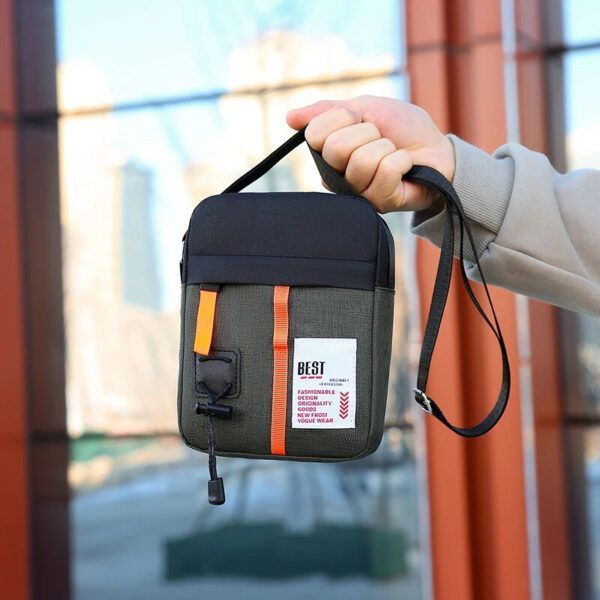 UrbanFlex Crossbag_0006_Sd5c0b819797a4151ae1cba3274fdc938l.jpg